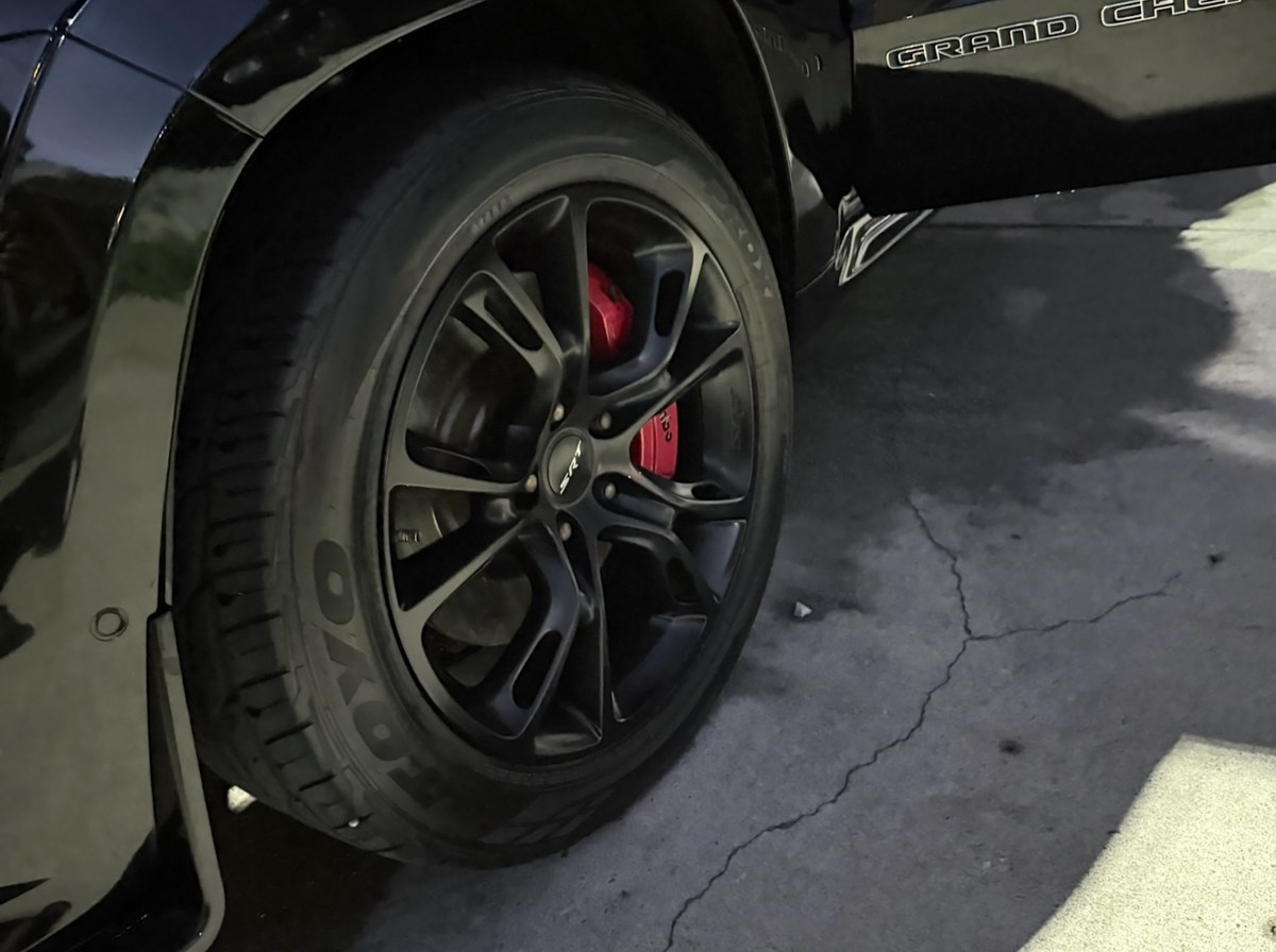 After — Jeep Grand Cherokee wheel and tire exterior detail