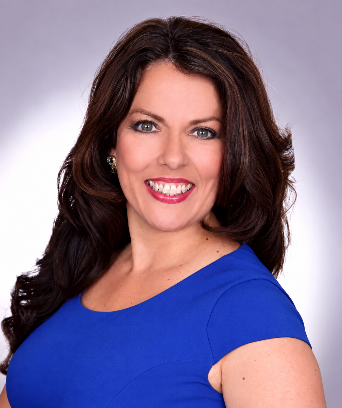 Jacqueline Arnold, Christian author coach, award winning author, TV co host, and founder of Sweet Life USA