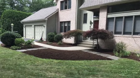 Walkway Edging & Fresh Dark Mulch