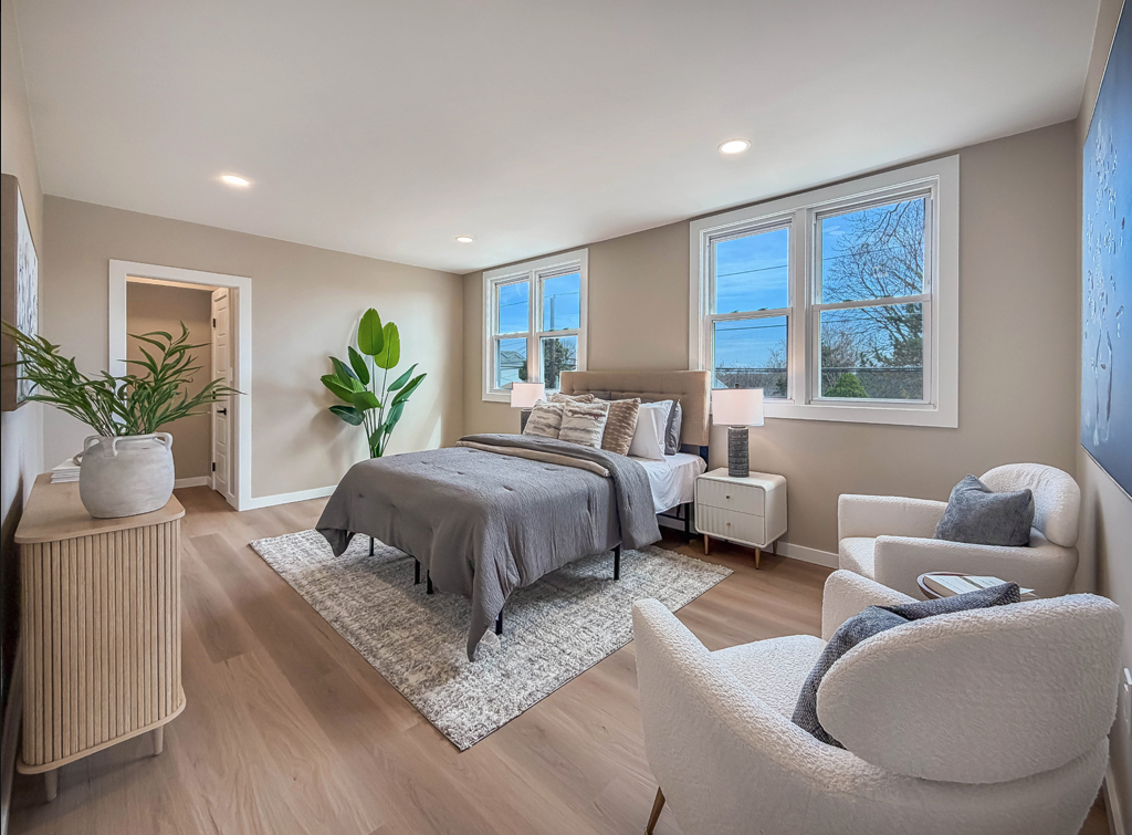 Sun-Drenched Primary Suite Retreat