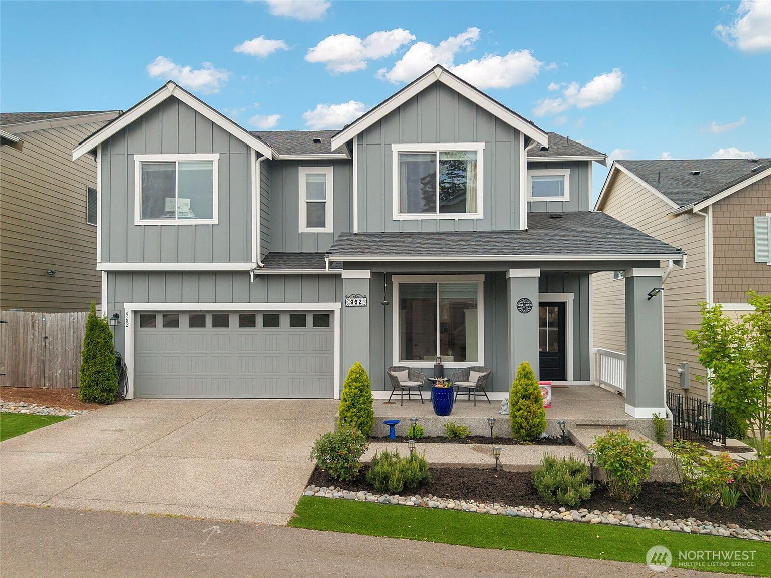 962 Thrush Ct SE, Port Orchard, WA 98366