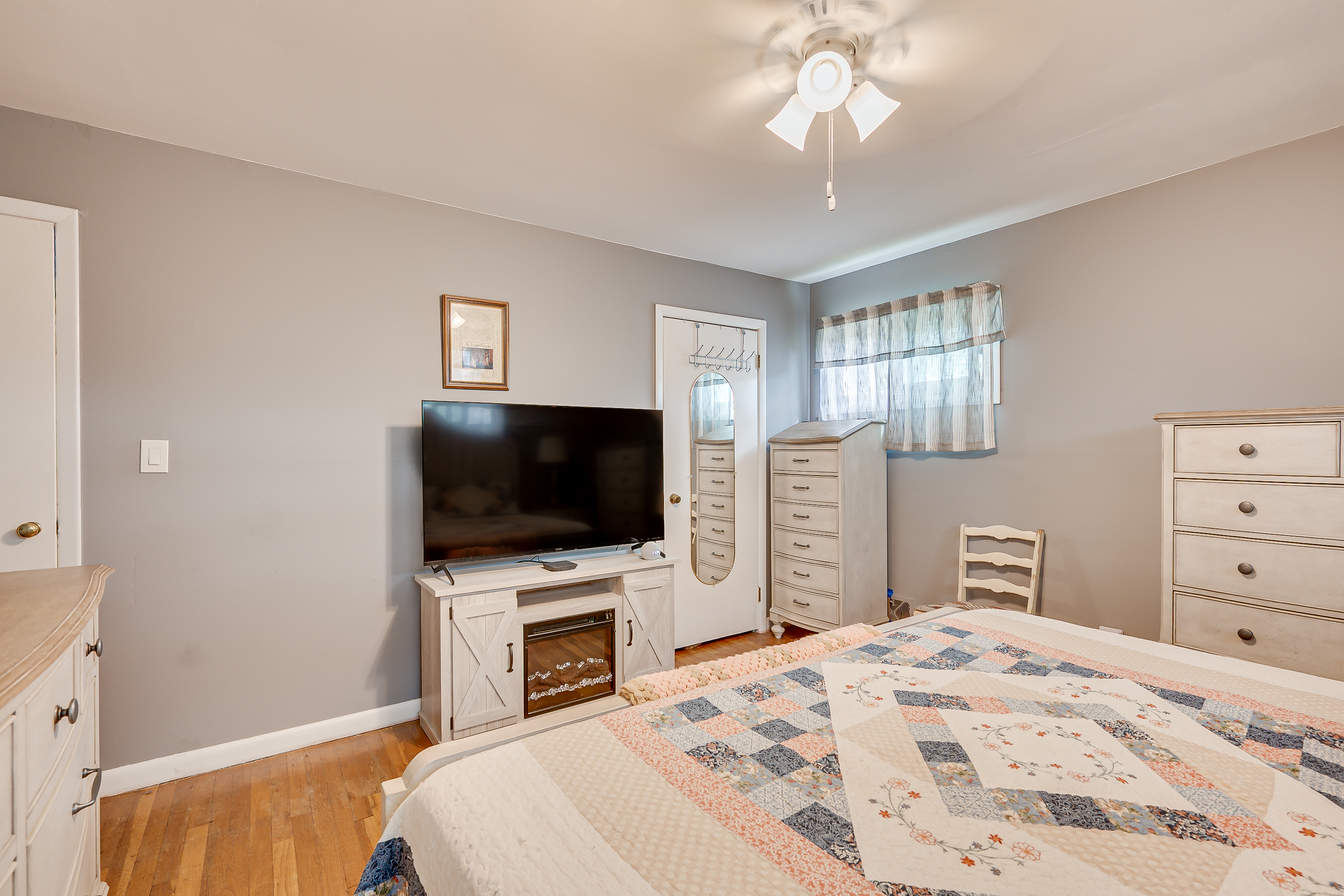Primary Bedroom Suite