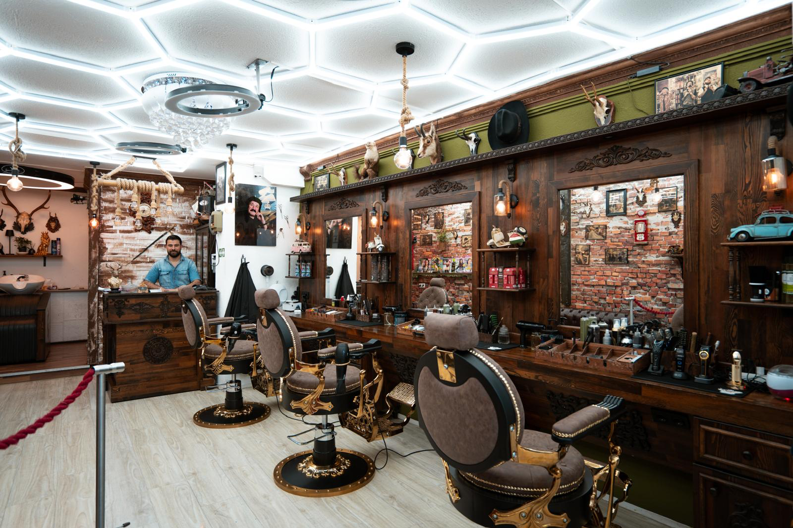 Barbershop Boss Innsbruck Interior