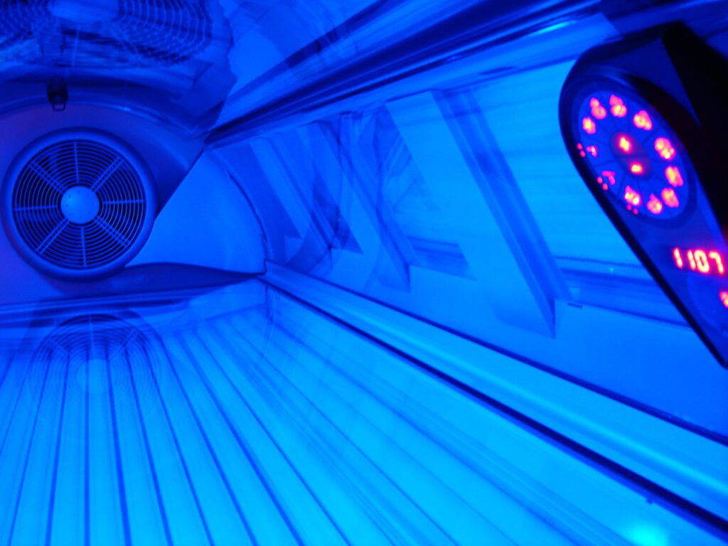 UV Tanning at UV Bronze tanning salon