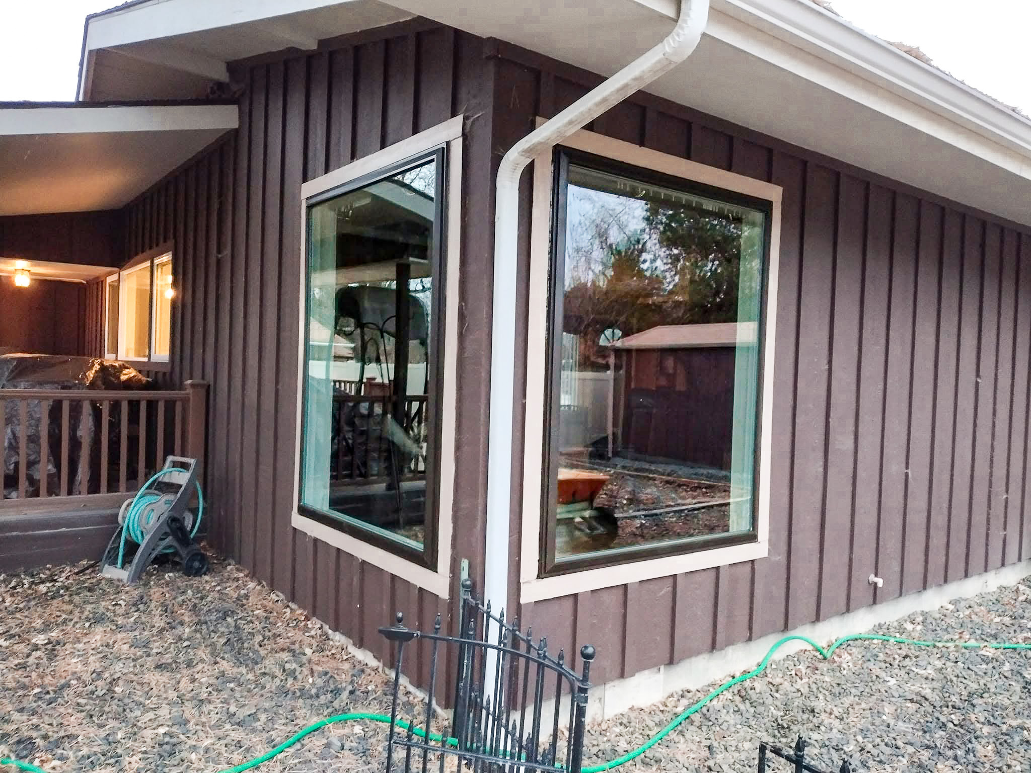 Window Boise corner picture window replacement on a Treasure Valley home
