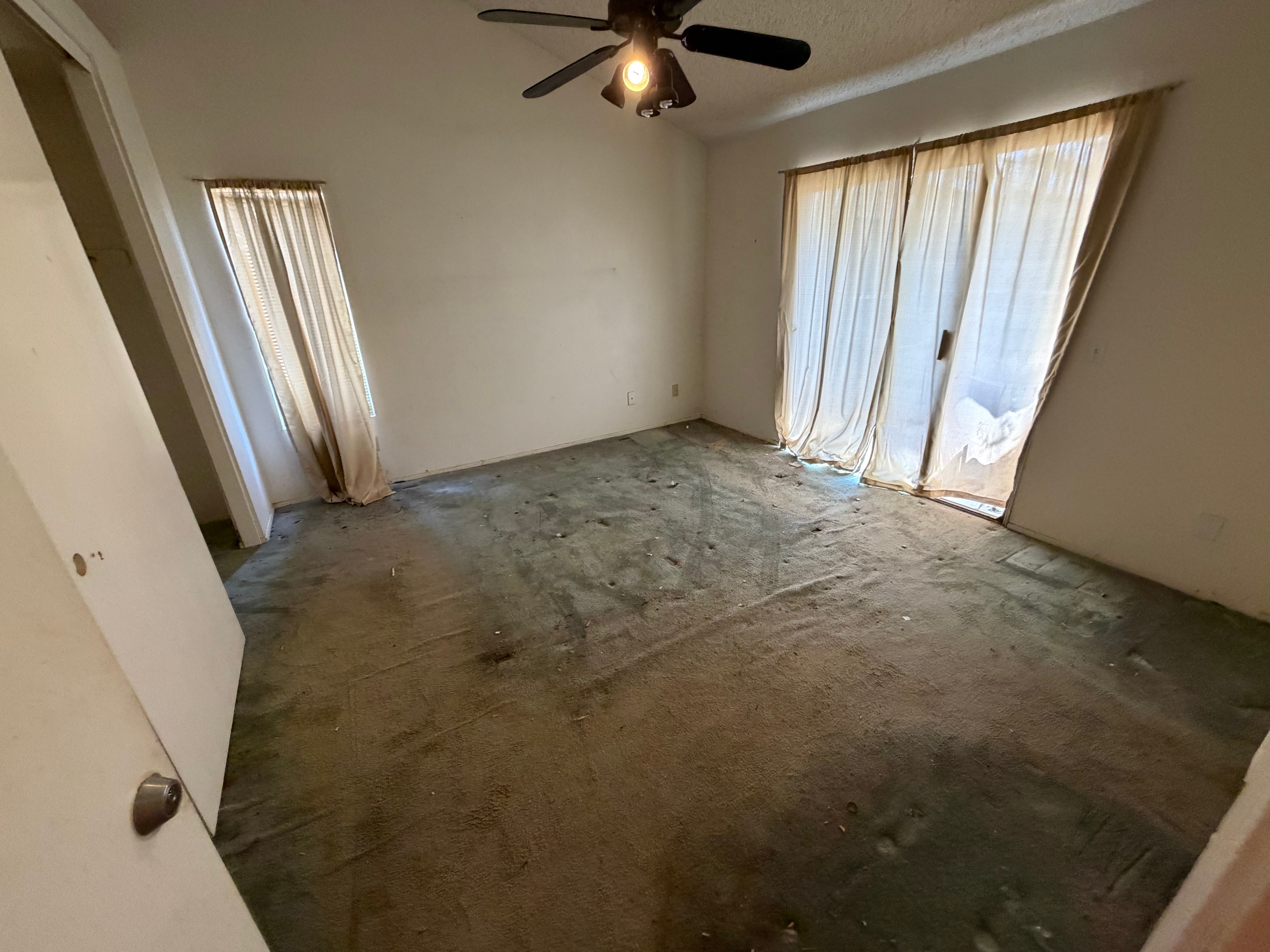 Yard & Outdoor Clearance
