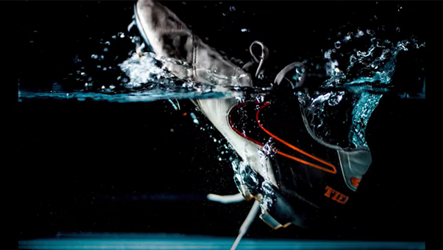 Nike Fishtank Water Shoot