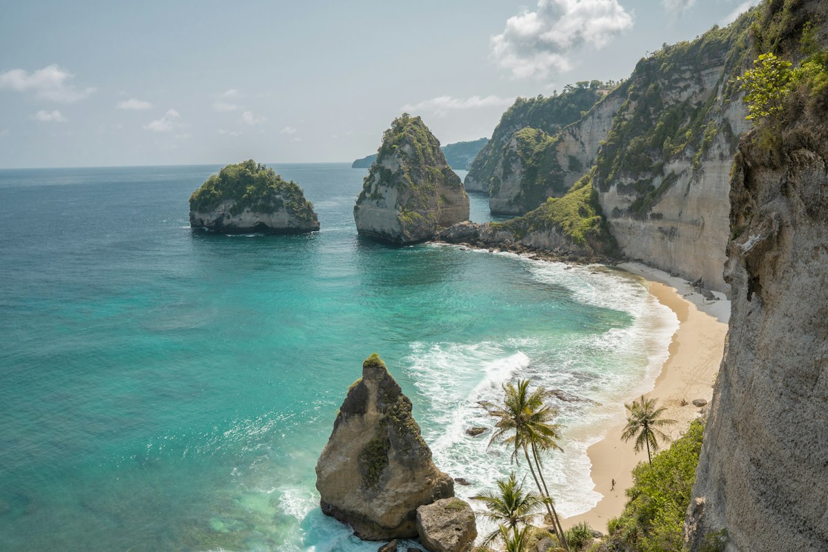 Bali Beach & Jungle Honeymoon — Mandapa Ubud + Six Senses Uluwatu