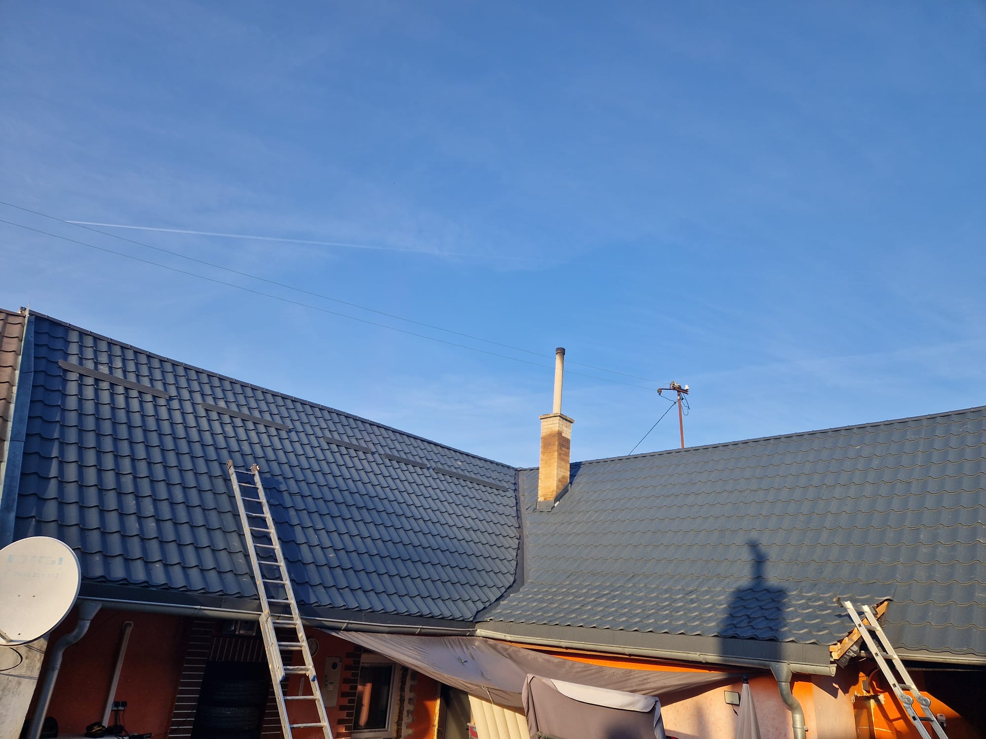 Sedlová strecha a klampiarske prvky