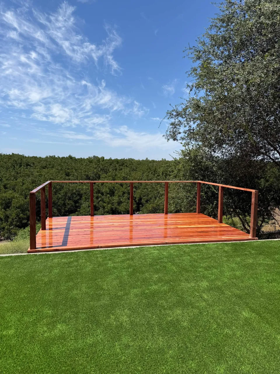 Hillside Stained Redwood Viewing Deck & Synthetic Turf