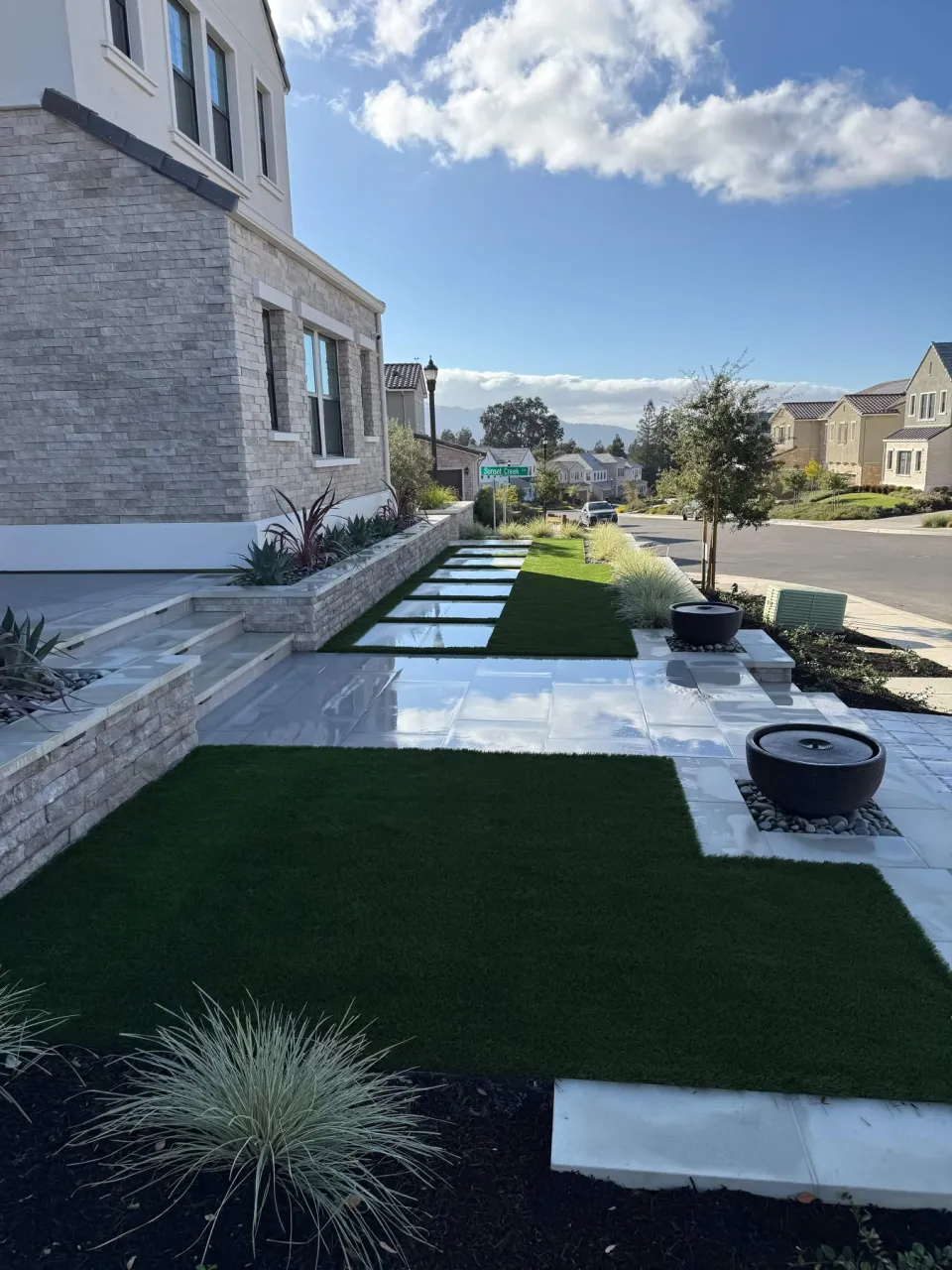 Modern Front Yard Steppers with Turf & Retaining Wall