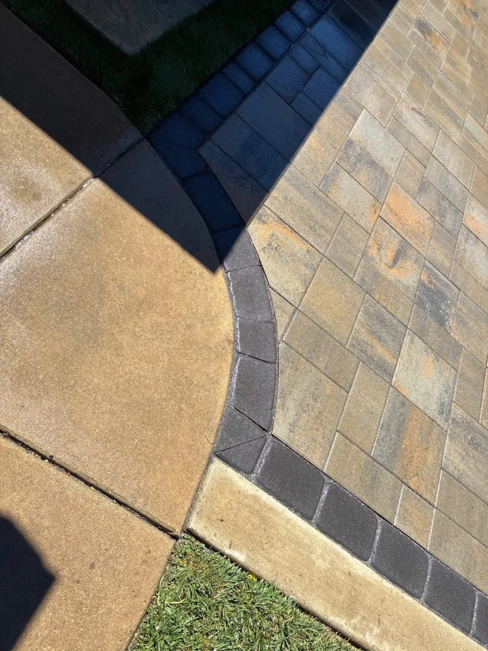 Curved Paver Border & Transition Masonry Cut