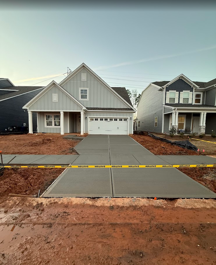 New Residential Concrete Driveway Pour