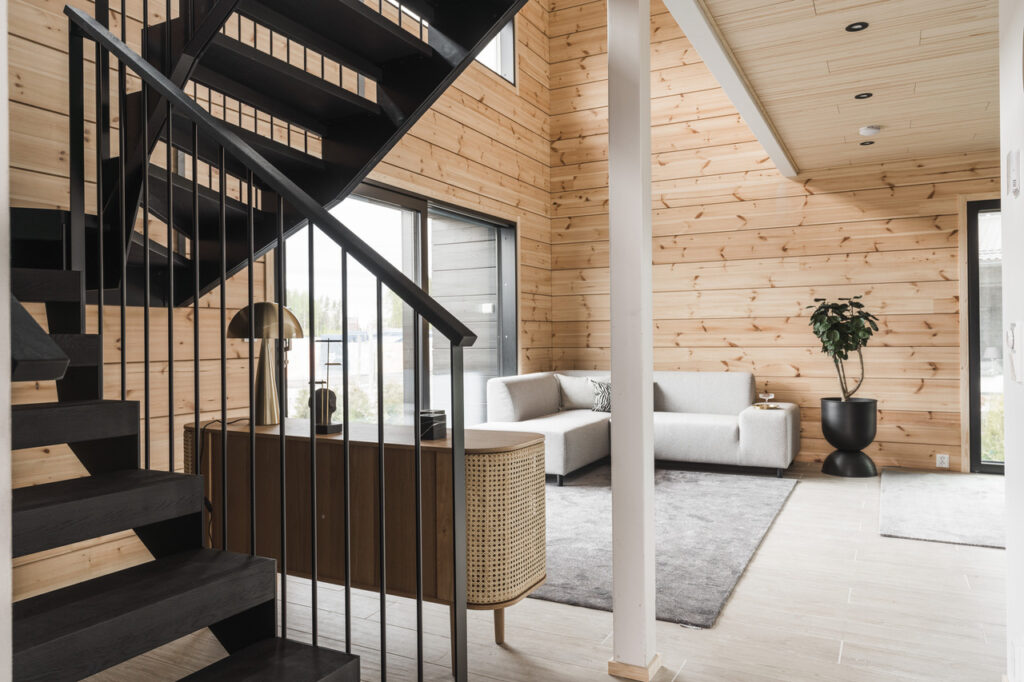 Grado LOFT – teollinen pinnaporras
