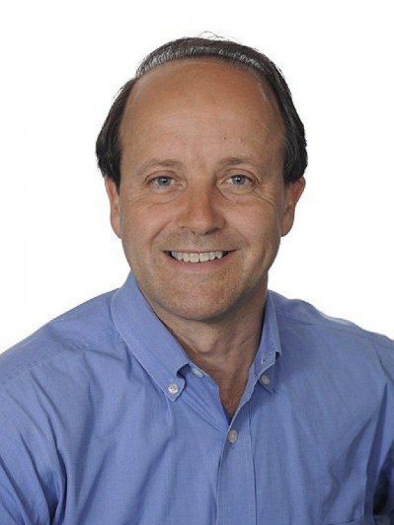 Dr. Krisjan Gustavson