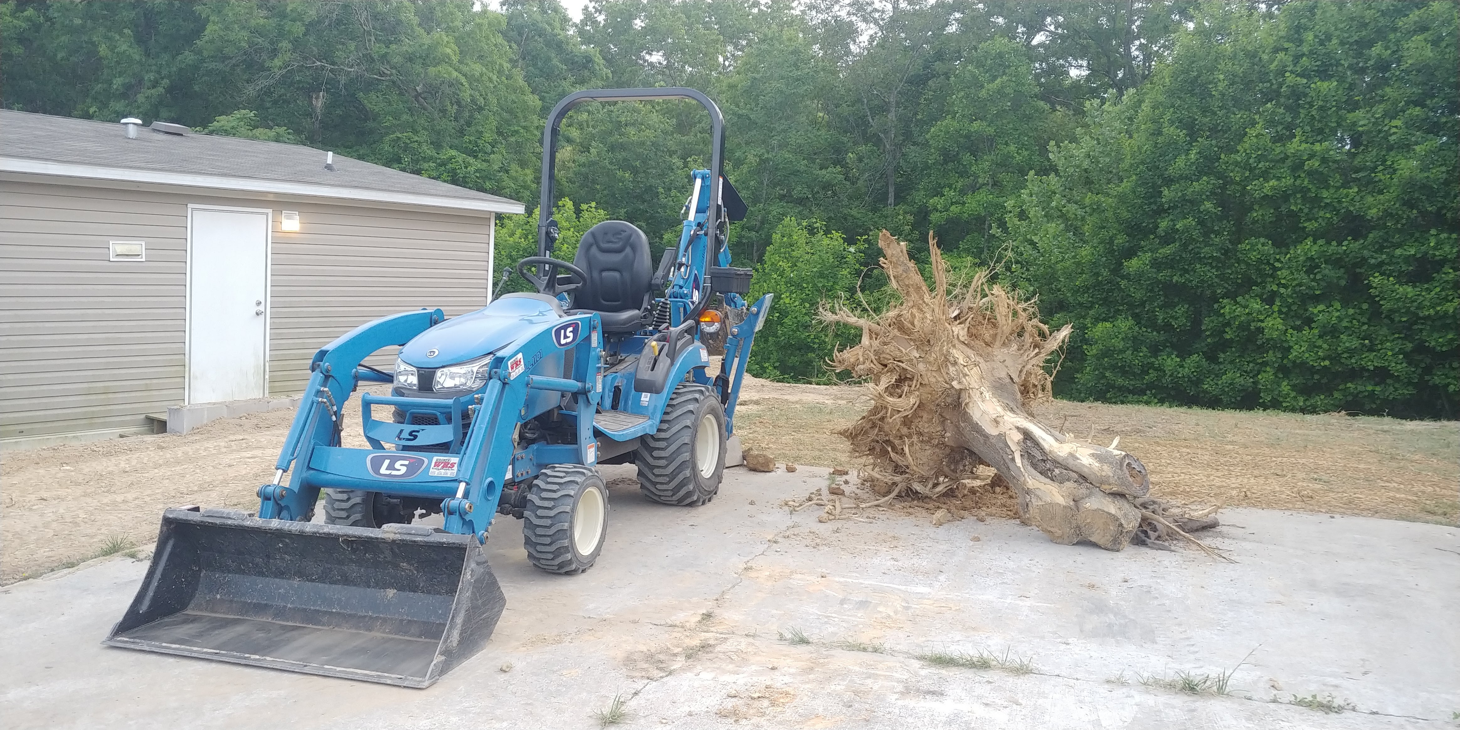 Construction, flooring, and handyman services