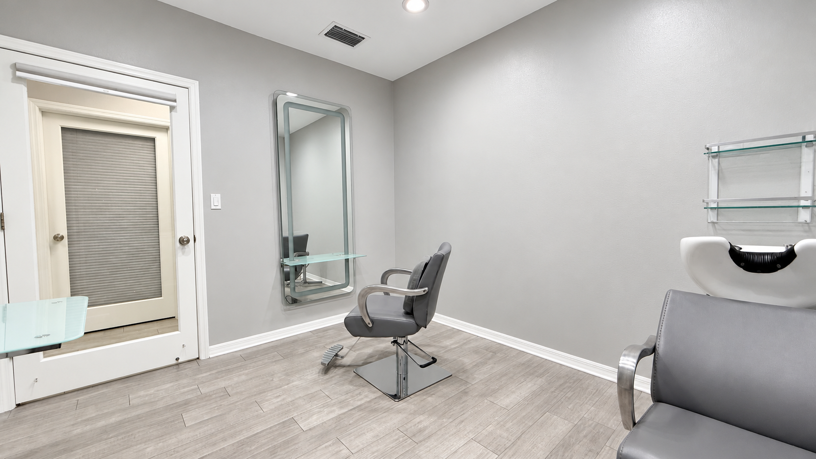 Room 5 — AI-cleaned room view 2