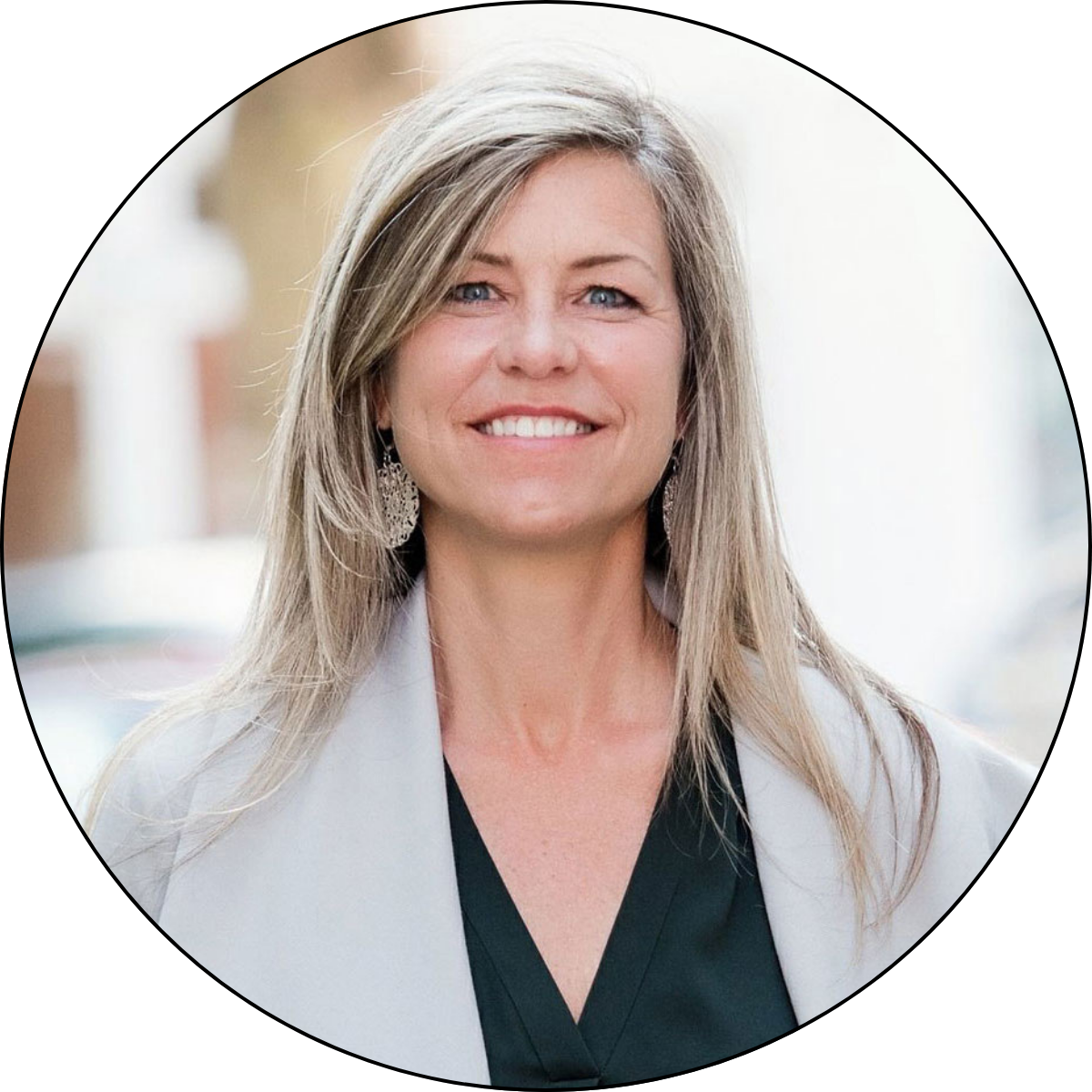 Photo of Nicole Frost, Financial Advisor