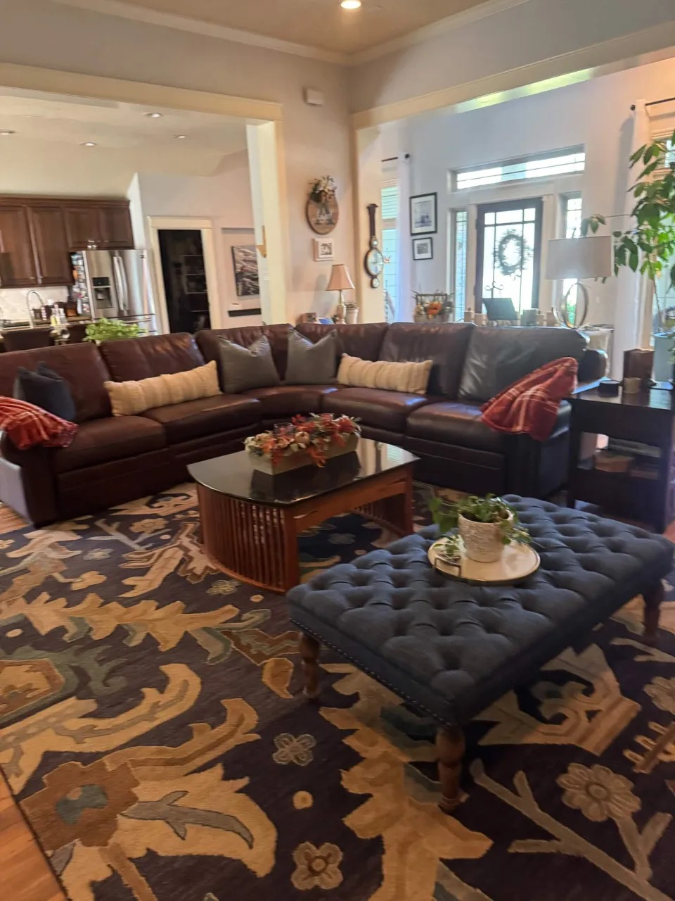 Spacious Open-Concept Living & Foyer Detail