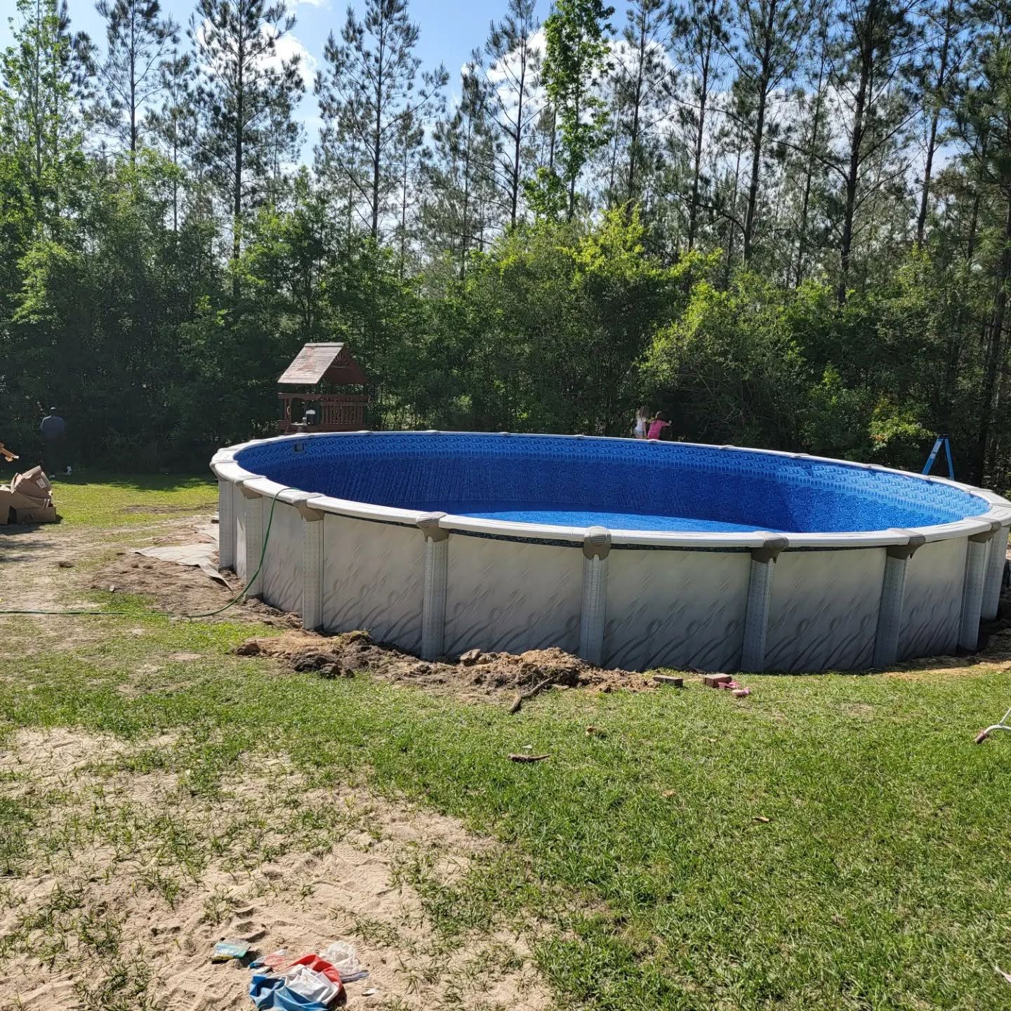 Oval Above-Ground Pools