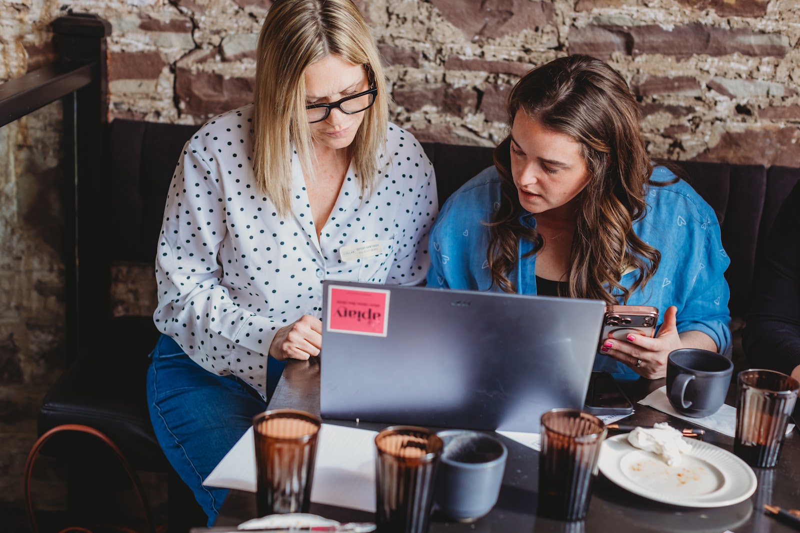 Women in conversation at a Collab Culture chapter meeting
