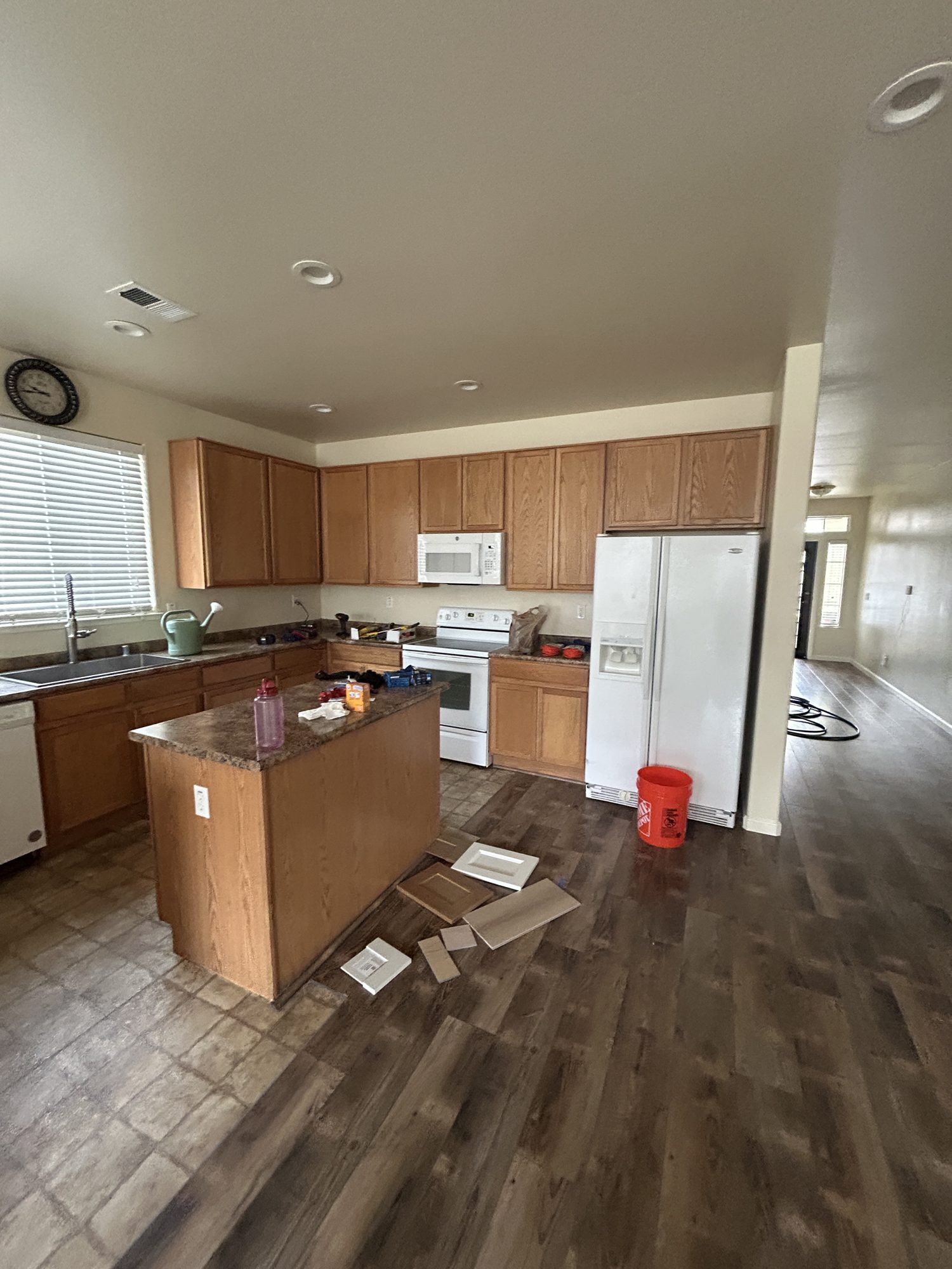 Kitchen cooking area before remodel, Reno, NV