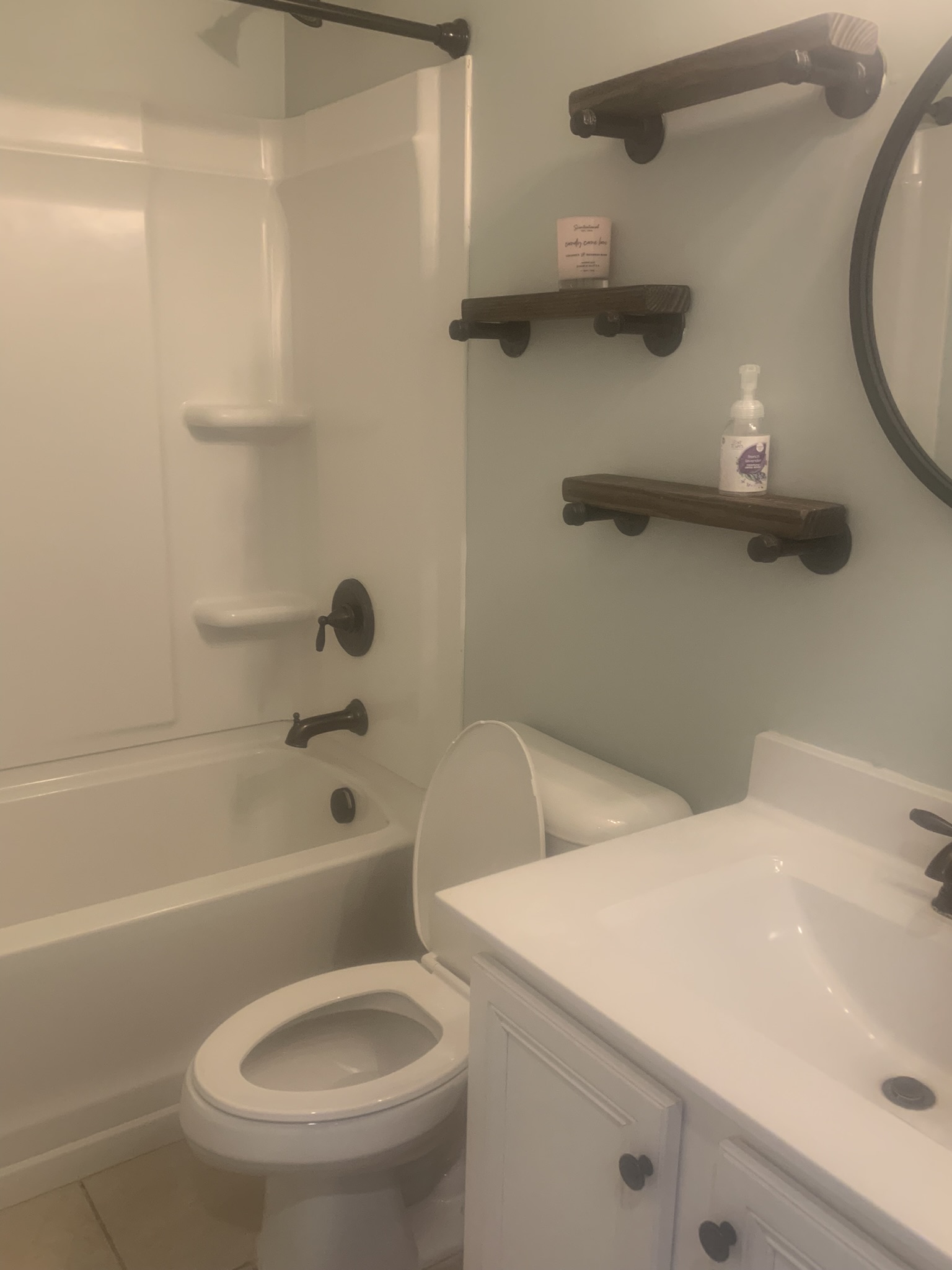 Full Bathtub Shower Surround & Vanity Disinfection