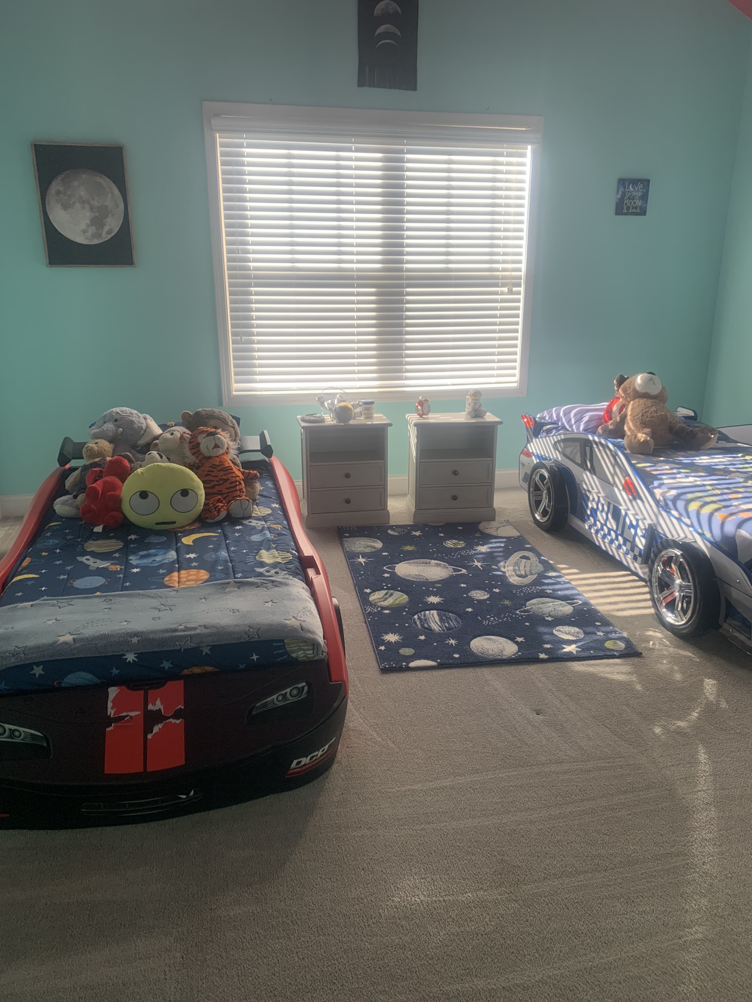 Tidy Kids Bedroom, Vacuumed Carpet & Window Blinds