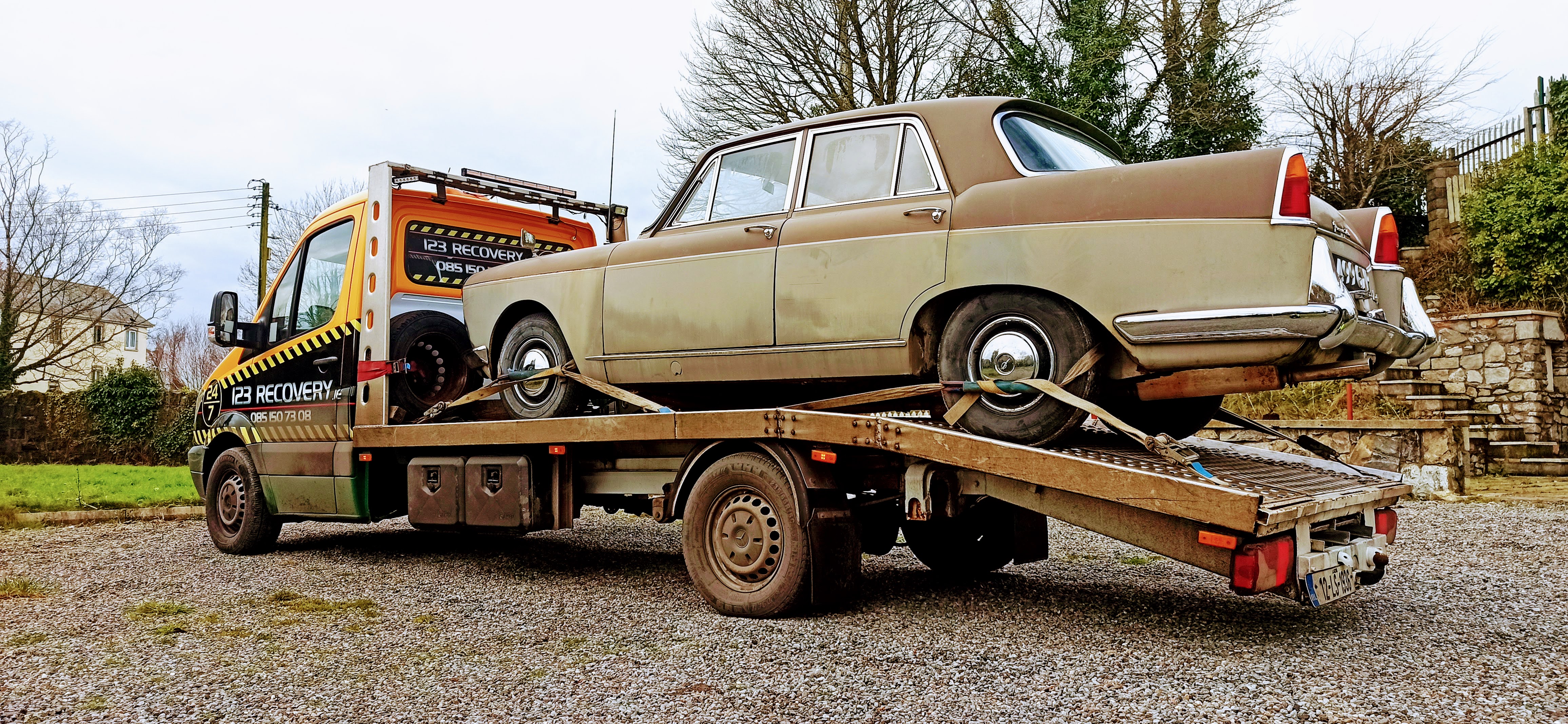 Classic and Vintage Car Towing & Transport Across Ireland
