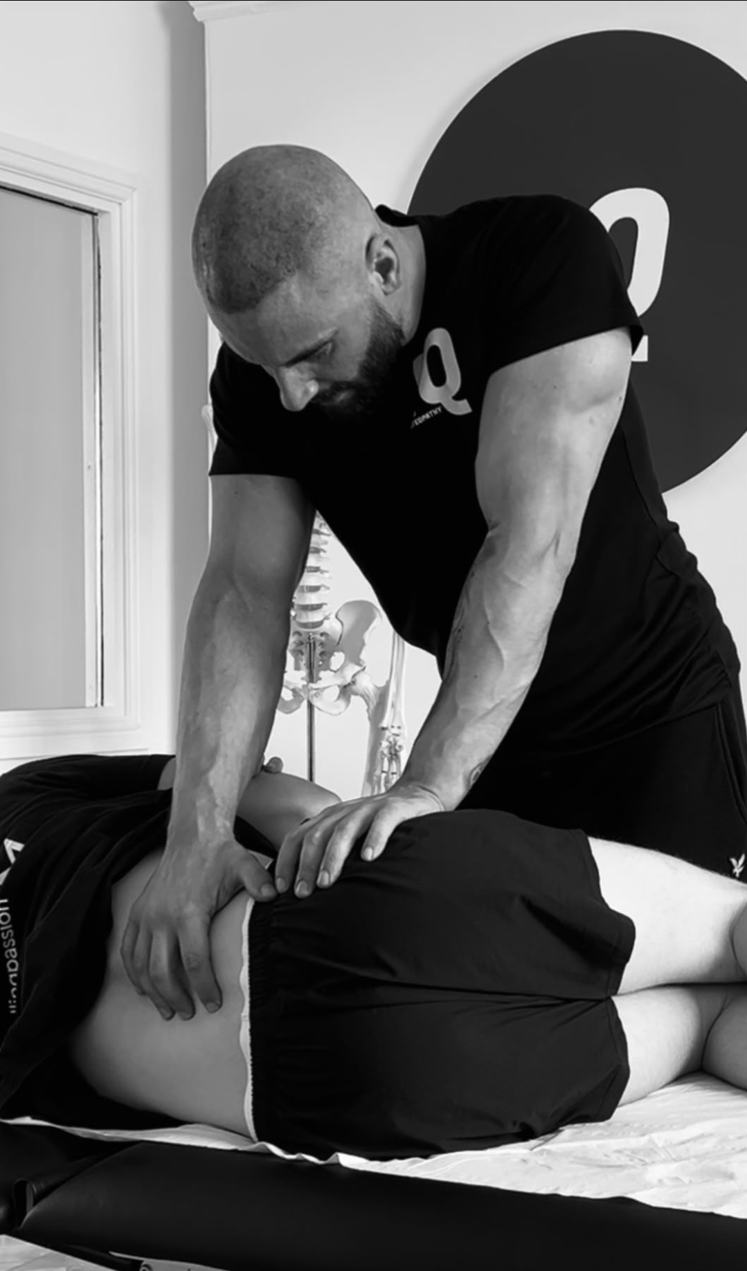 Simon Bell - IQ Osteopathy
