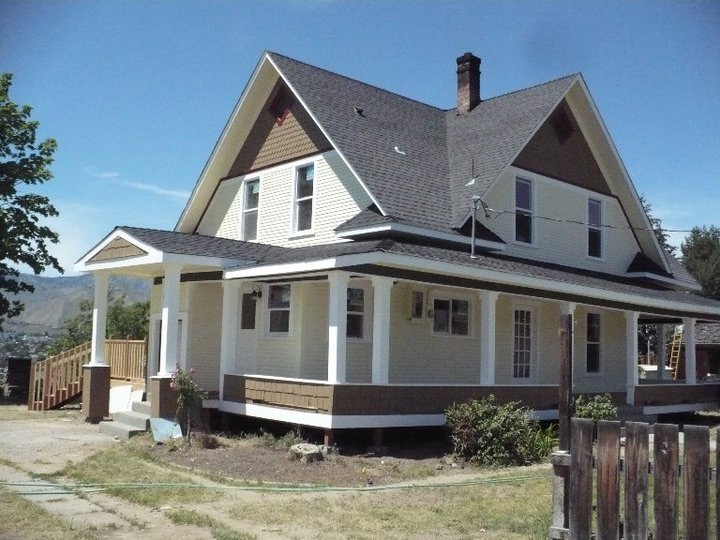 Interior & Exterior Painting by Rivercrest Home Services LLC in Wenatchee WA