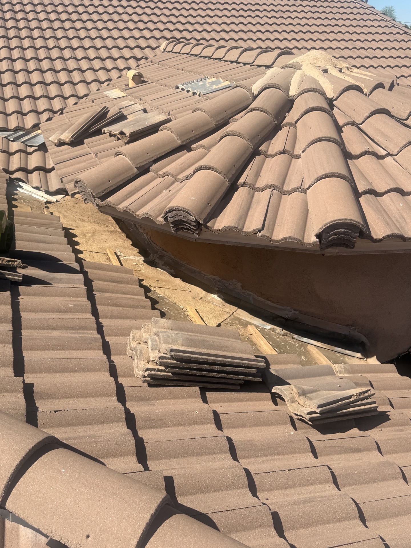 Tile Valley Underlayment Leak Repair & Valley Rebuild