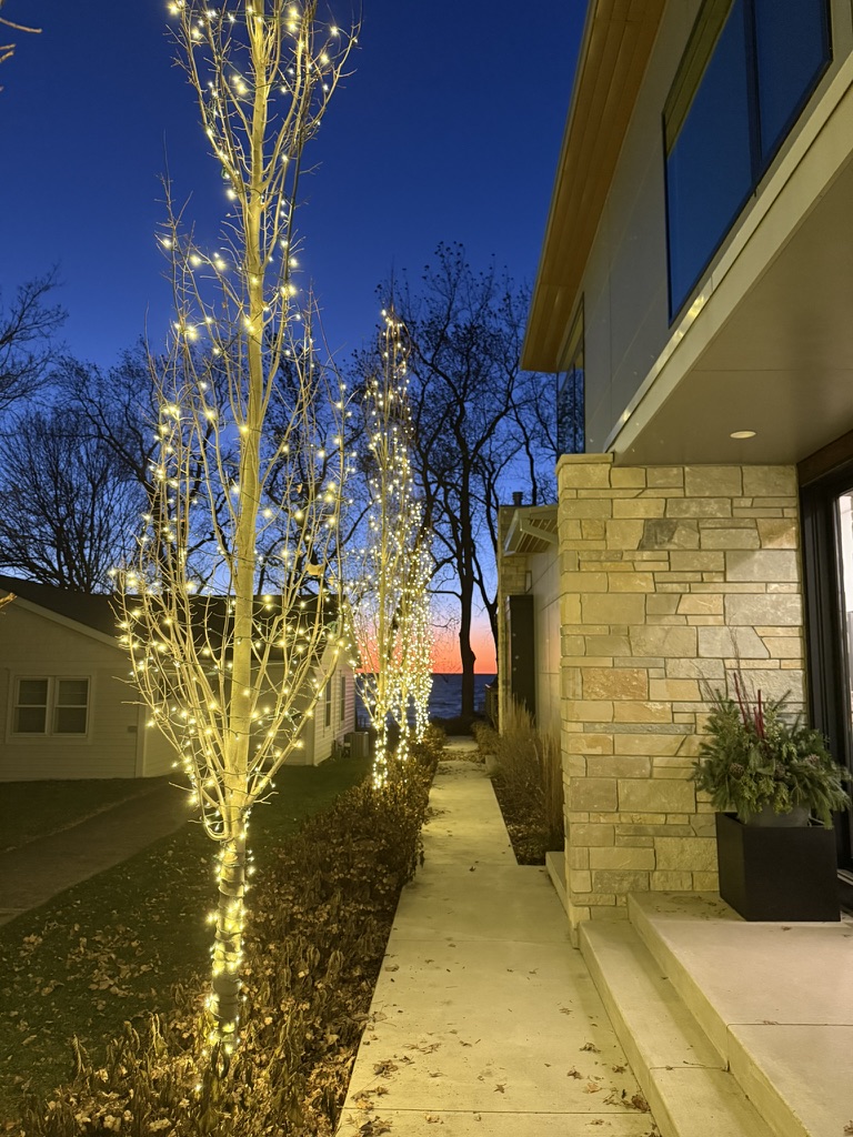 Aurora Premier Lighting traditional holiday lighting project 3