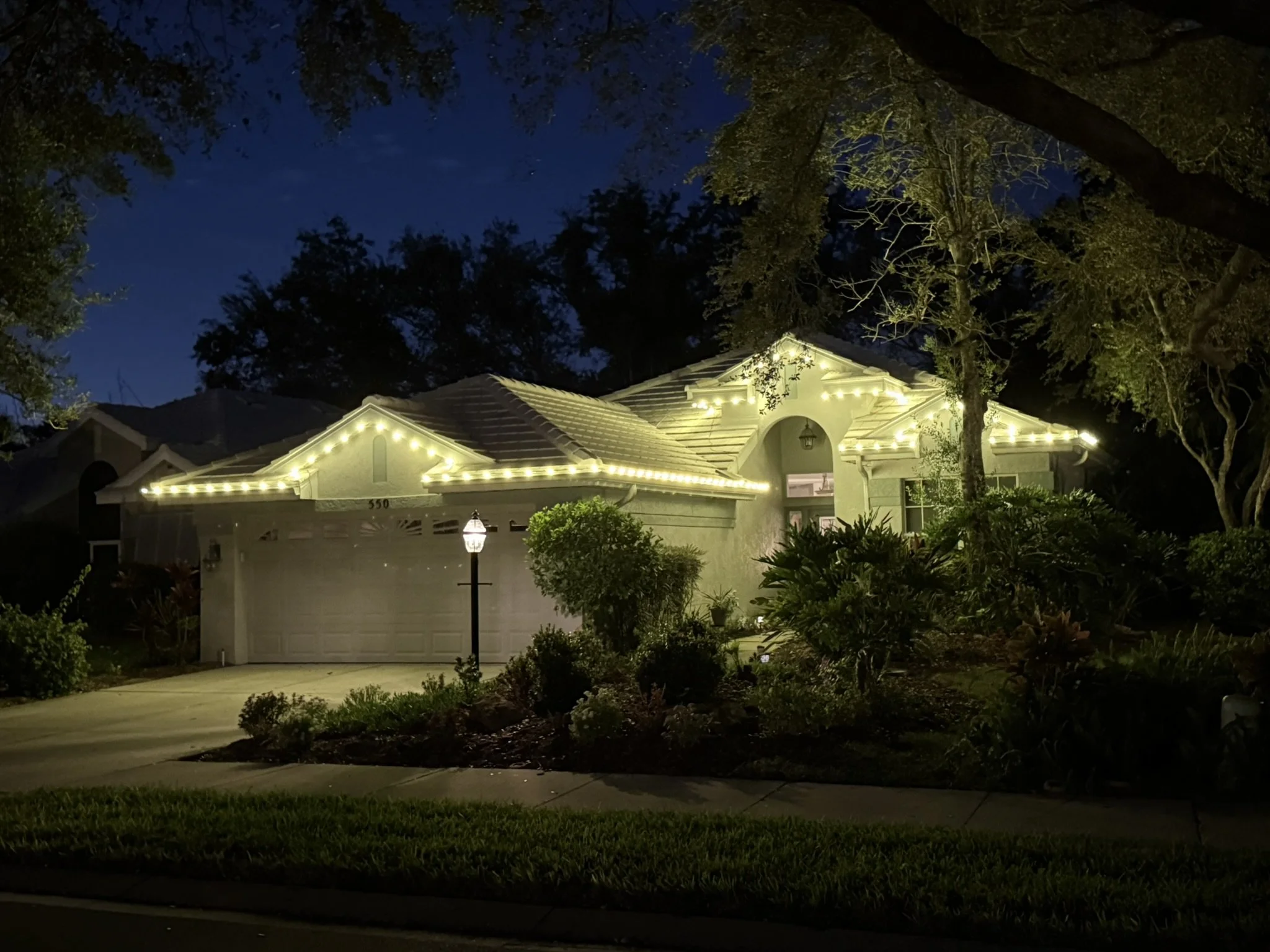 Traditional Seasonal Holiday Lighting installation in Venice, Florida by Aurora Premier Lighting