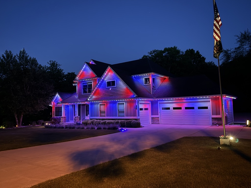 Aurora Premier Lighting seasonal smart lighting project 4