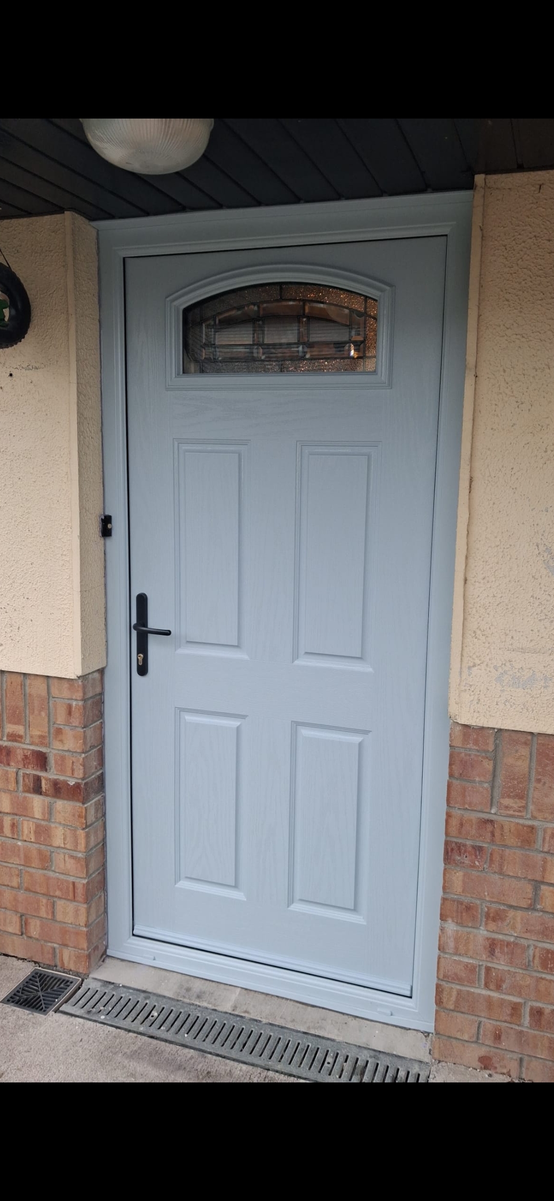 Agate Grey Heritage Entrance Door with Arched Leaded Glass