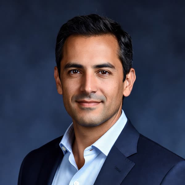 Portrait of Simon, Director of Implementation & Automation