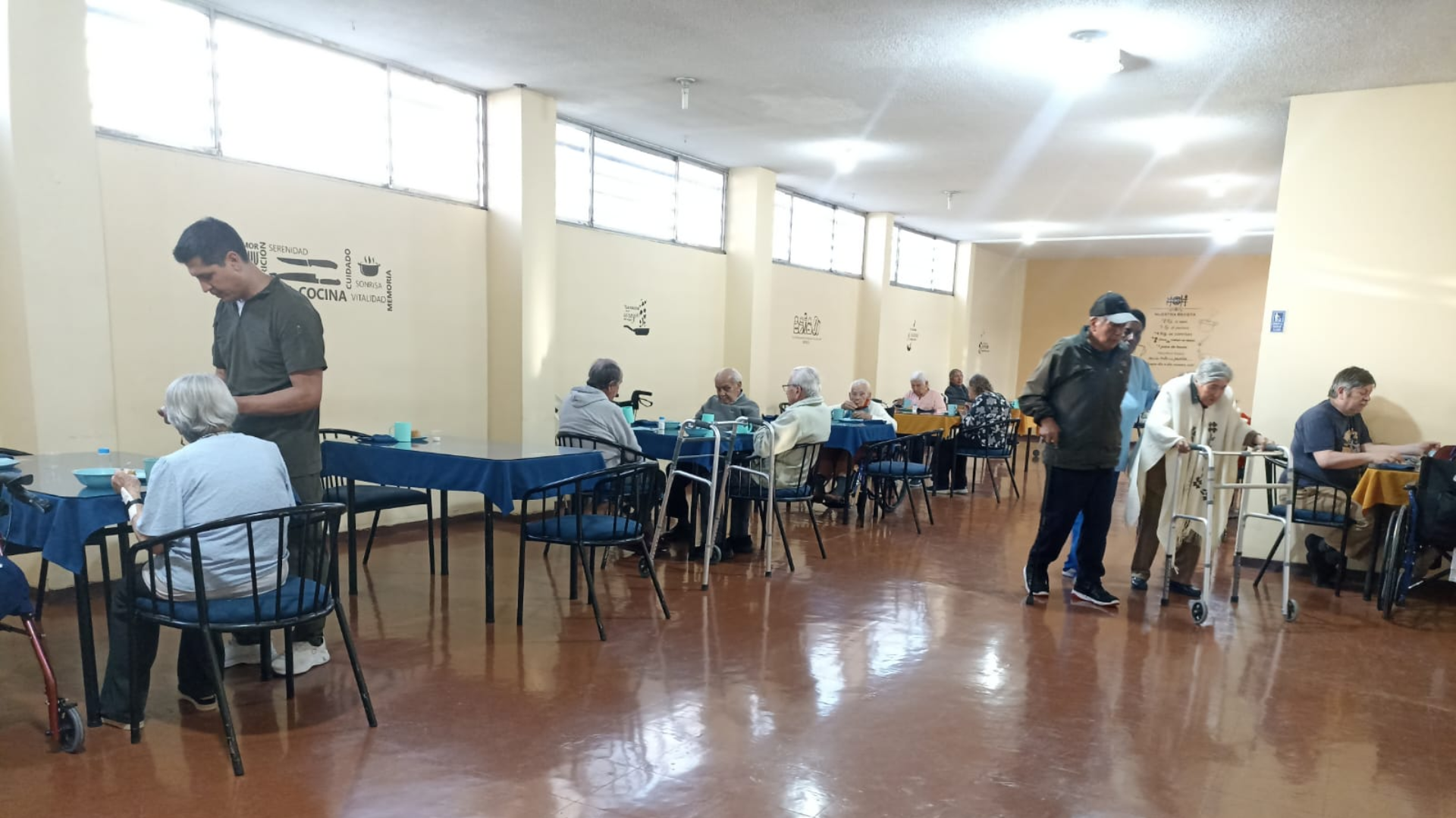 Comedor principal de Feliz Hogar