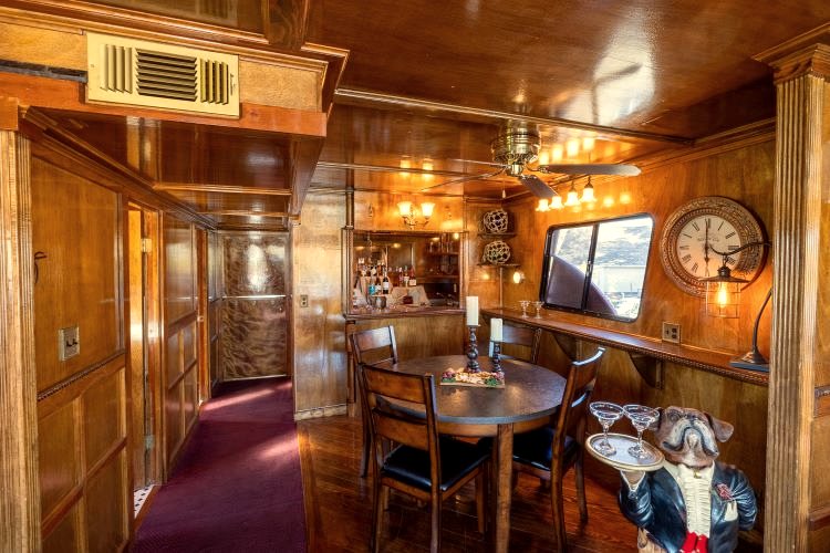 Newport Belle 5