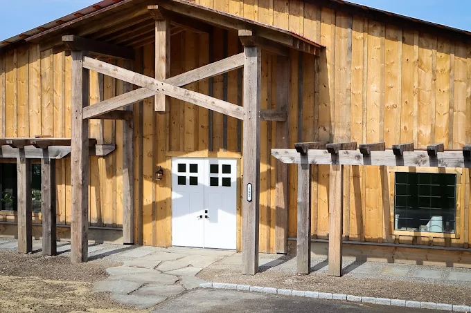Commercial barn and shop building in Wappingers Falls, NY by Red Cedar Construction, photo 2
