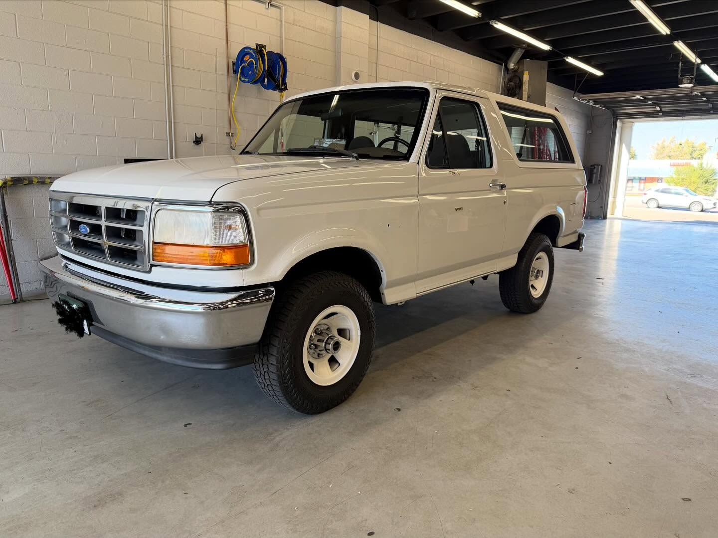 Classic 1990s Ford Bronco XLT