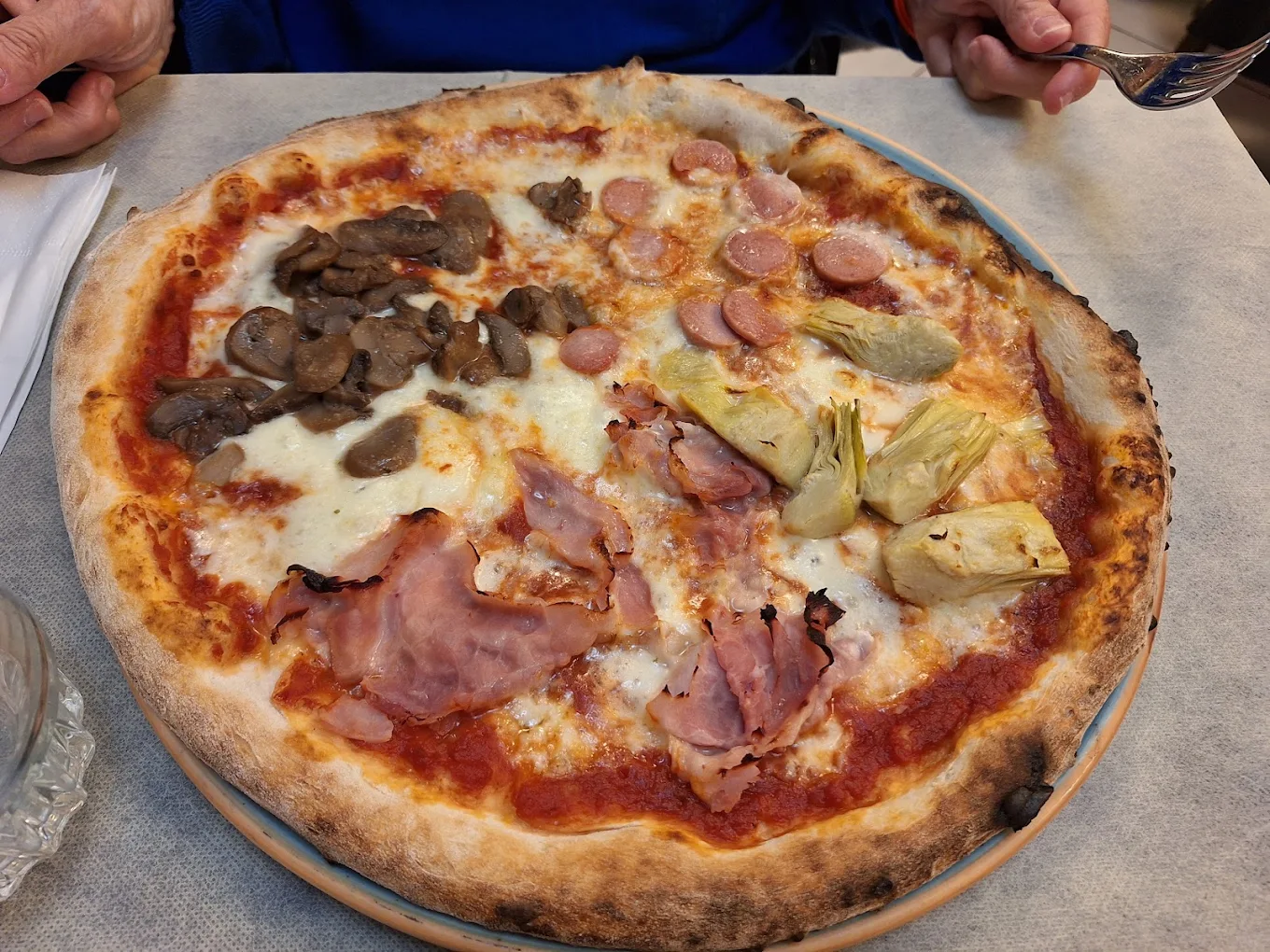 Pizza Capricciosa dal Forno a Legna