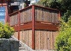 Architectural Timber Deck Balcony & Natural Screen — Rhombus Carpentry Vancouver carpenter in Vancouver, BC (49.2606° N, 123.0691° W)