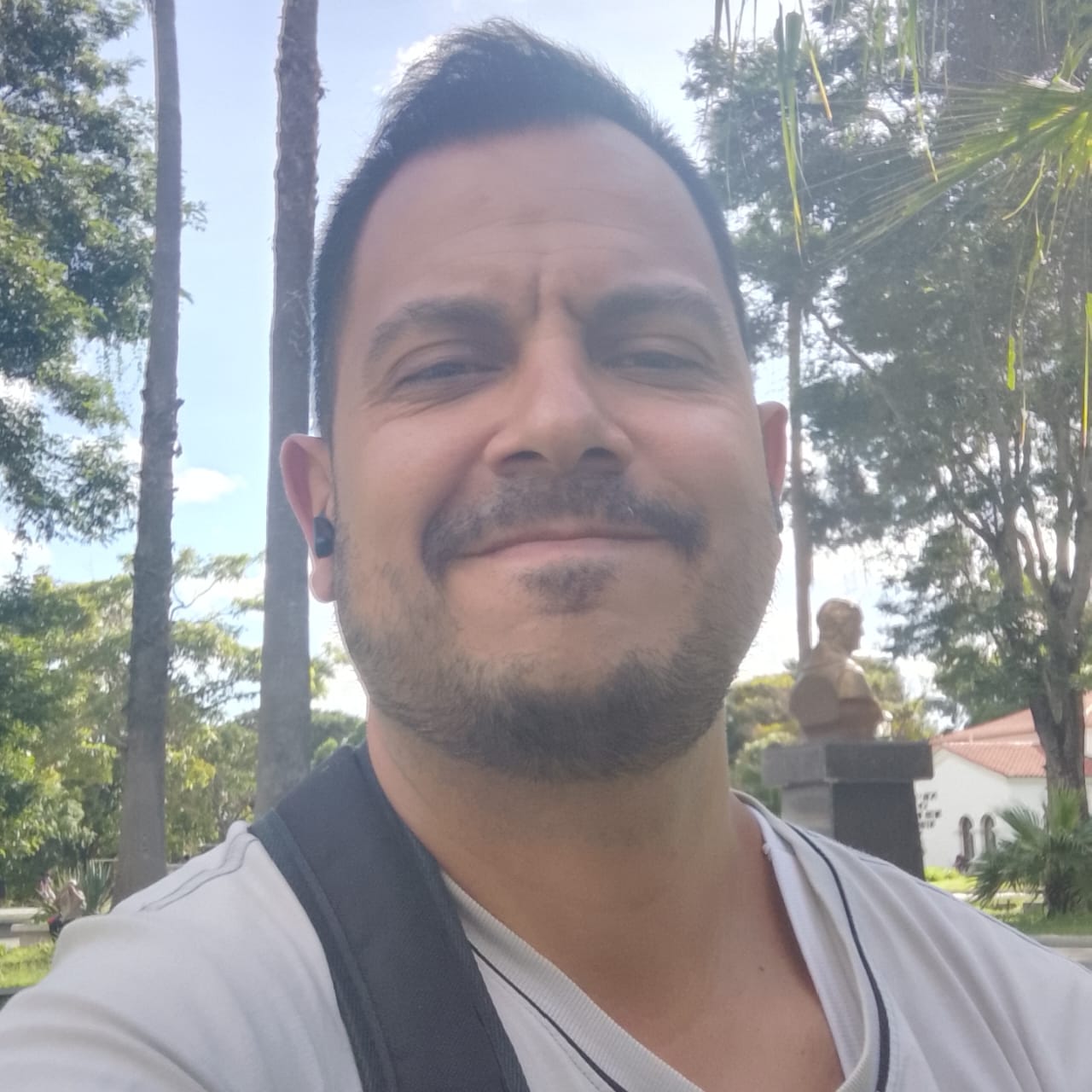 Alejandro Guevara