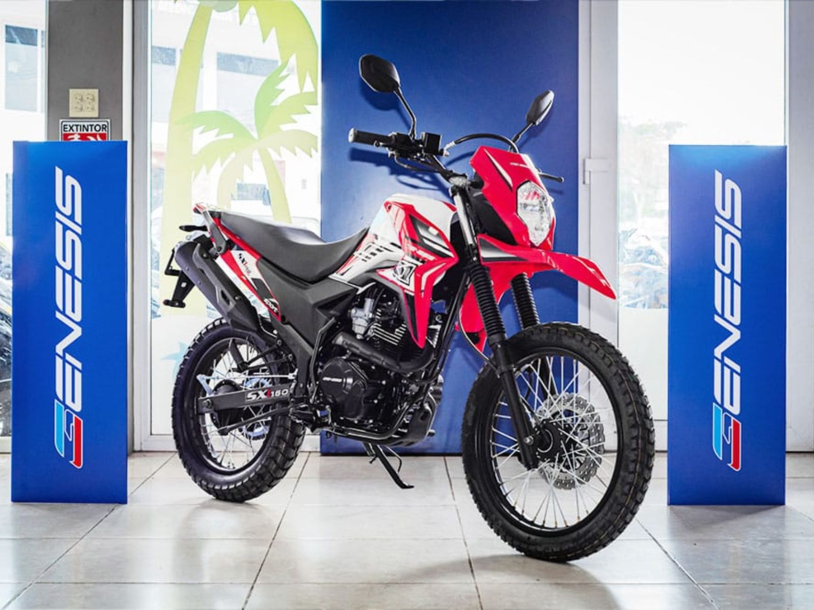 Genesis SX150 Rojo y Blanco ángulo frontal tres cuartos