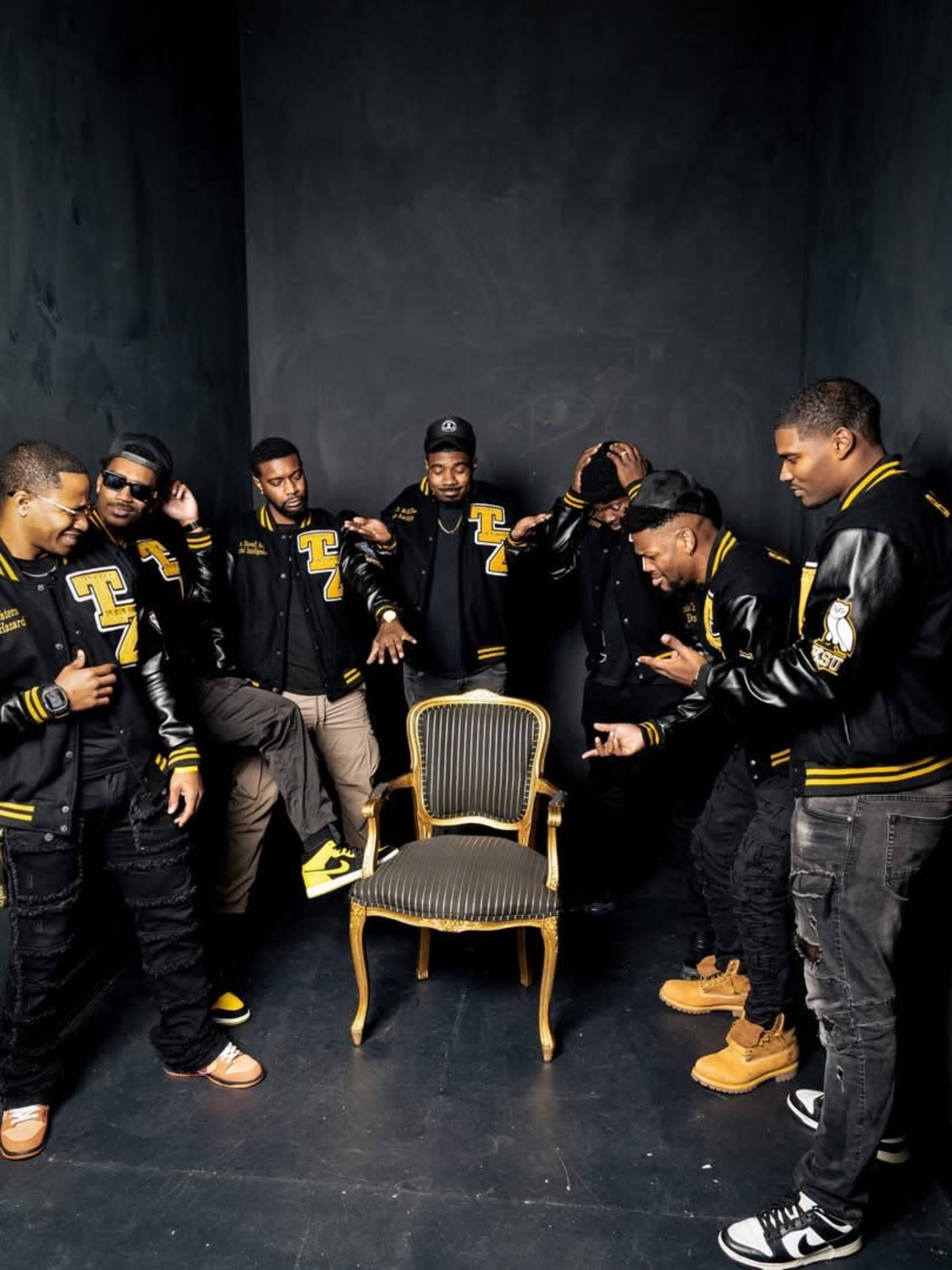 On set with the artist — Black Noire Room