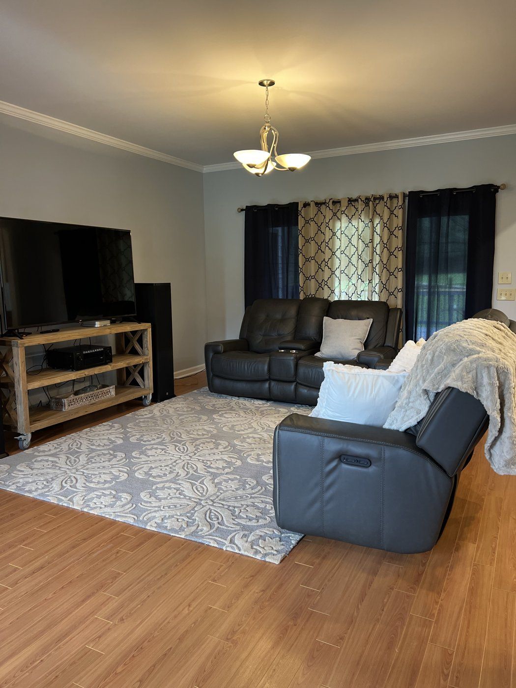Rapids Run living room in Huntersville after interior painting
