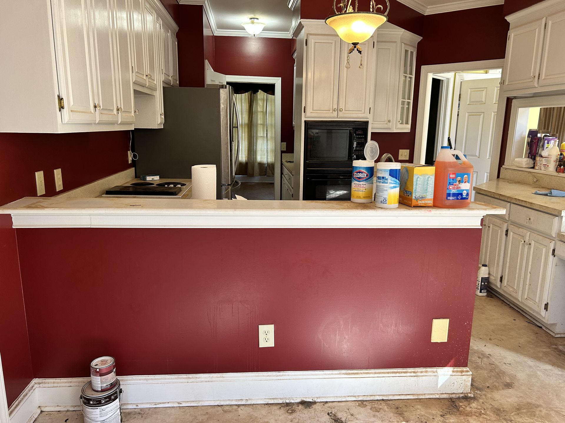 Grand Oaks kitchen second angle in Chapel Hill before painting