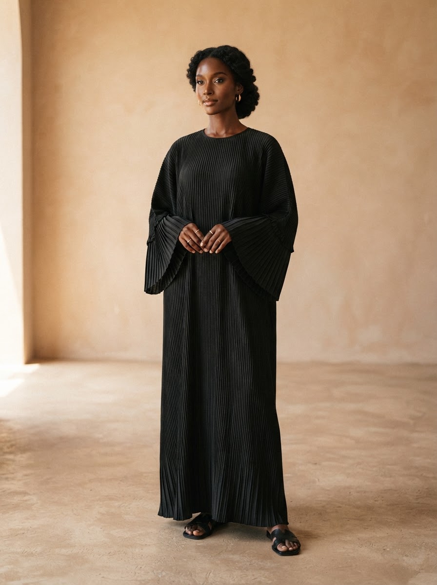 The Layl Pleated Abaya