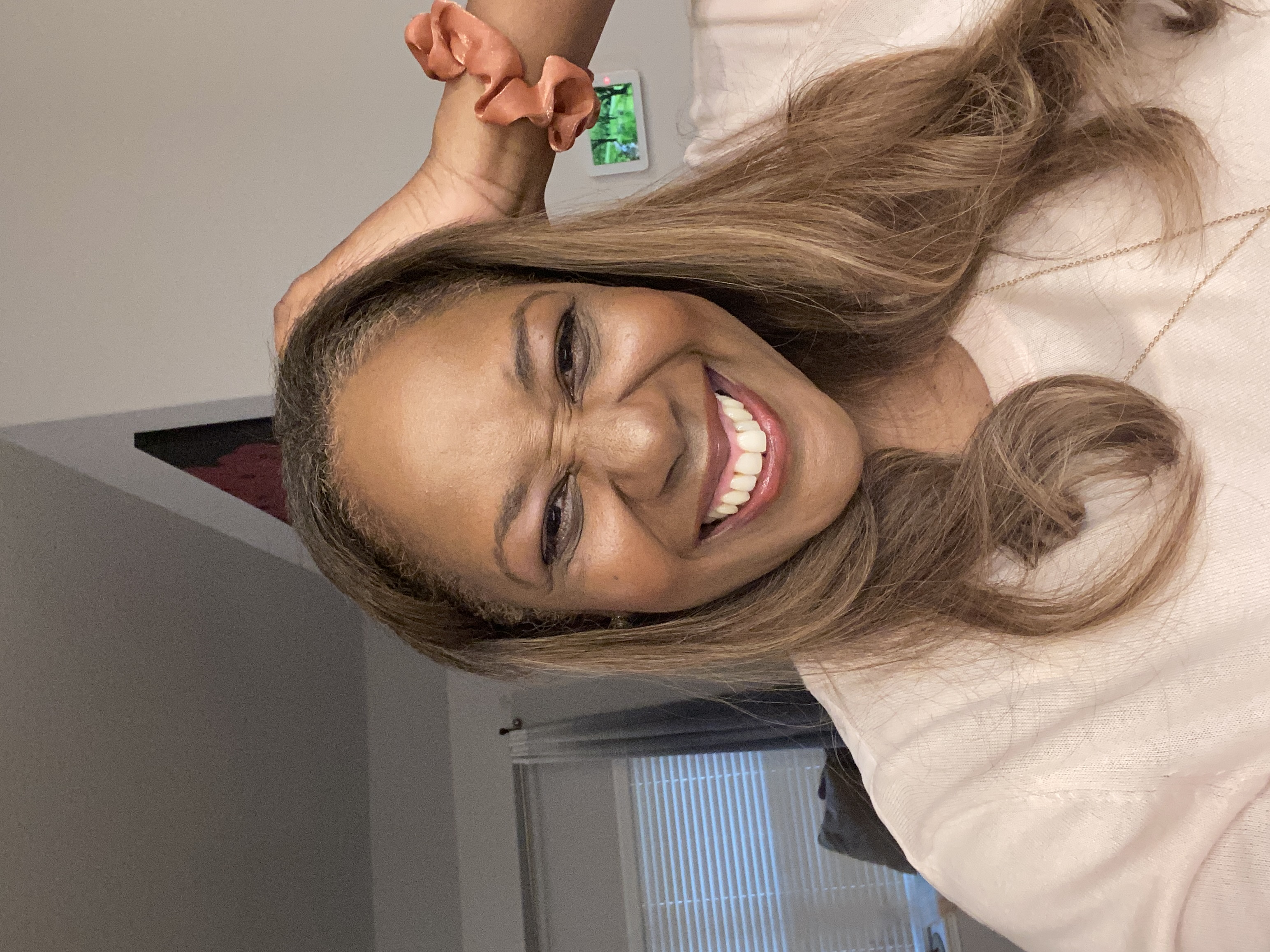 Gwendolen Wilder β Your Bible Bestie & Certified Business Strategist